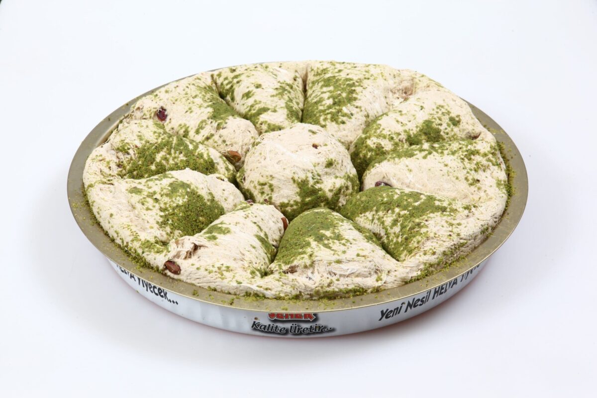 Şener Helva 5 Kg Tepsi Fıstıklı Lüks - Görsel 3